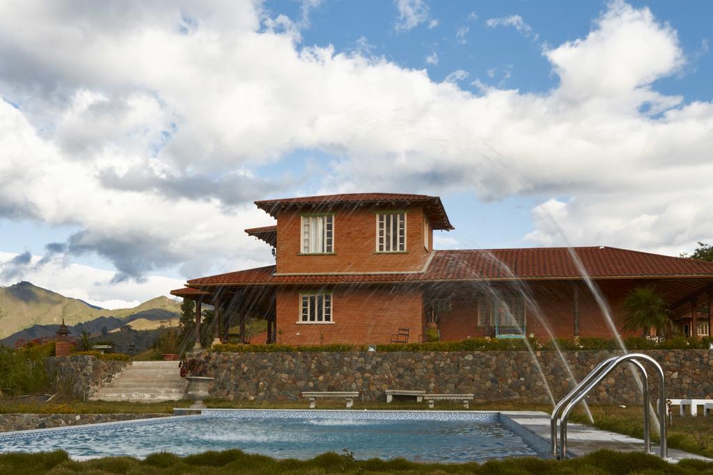 Villa Beatriz Lodge Vilcabamba Exterior foto