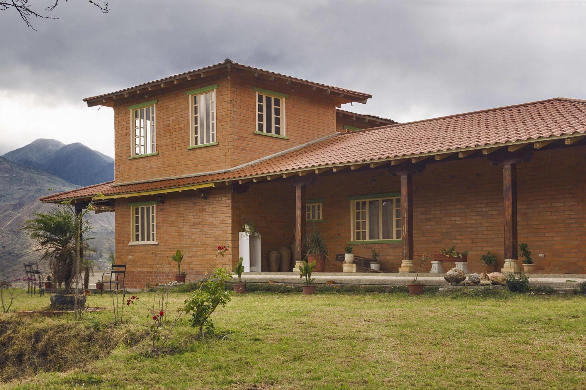 Villa Beatriz Lodge Vilcabamba Exterior foto